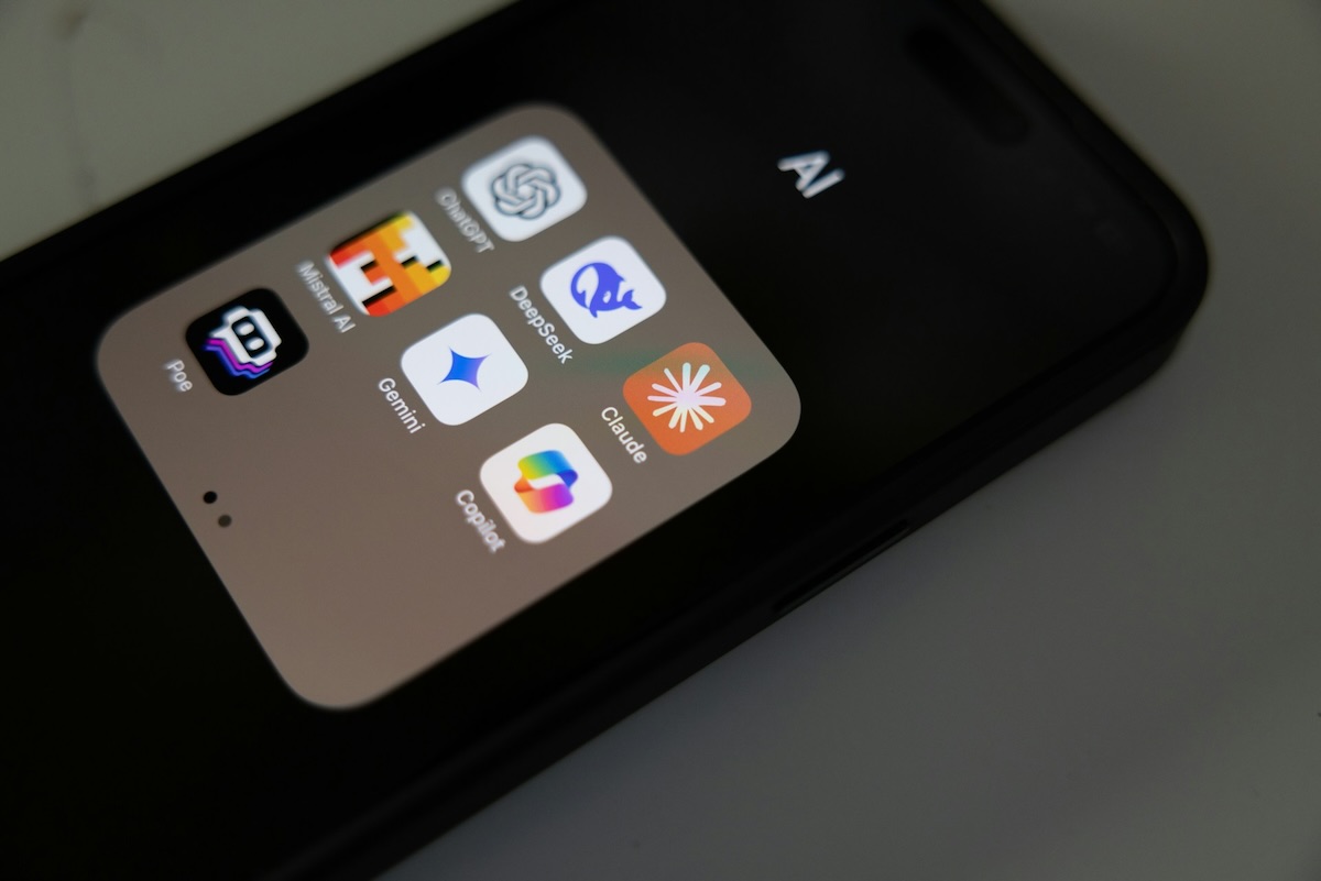 ChatGPT, Copilot, Gemini und Perplexity im Angesicht einer falschen Krankheit: Rückblick auf ein aufschlussreiches Experiment über die Grenzen der KI
